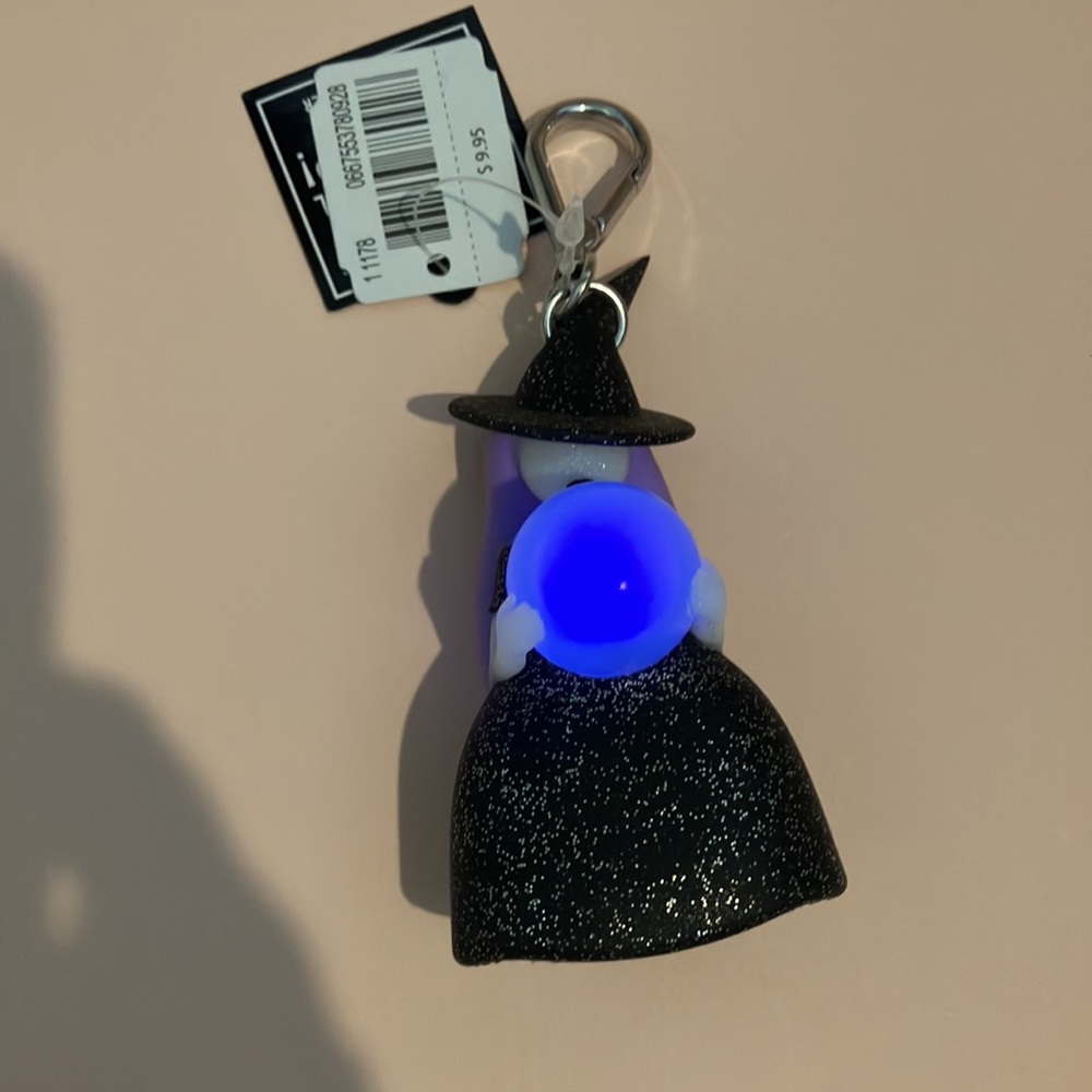 Bath Body Works Halloween glow witch Pocketbac With crystal purple ball, NWT